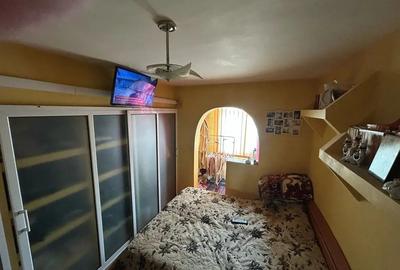 Apartament cu 2 camere decomandat în Tecuci - 2