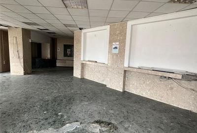 Spațiu comercial, de 139 mp, în Mazepa 1 - 1