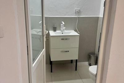 Spațiu comercial, de 28 mp, în Ultracentral - 7