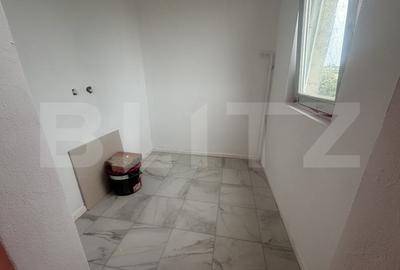 Apartament cu 2 camere semidecomandat în Micro 14