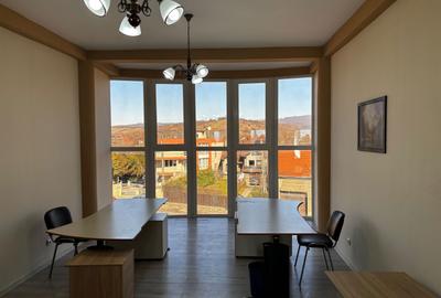 Spațiu comercial, de 25 mp, în Central - 2