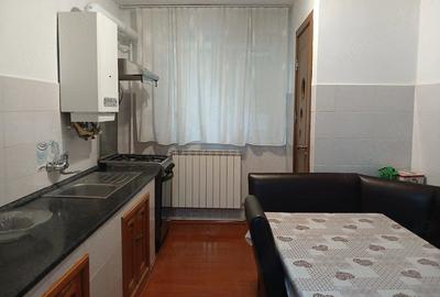 Apartament cu 2 camere nedecomandat în Central
