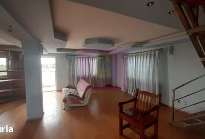 Casă cu 7 camere cu Teren 850 Mp în Voluntari