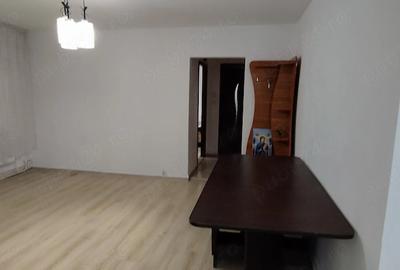 Apartament cu 2 camere semidecomandat în Central - 4
