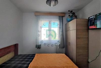 Apartament cu 2 camere semidecomandat în Florilor