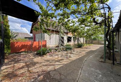 Casă individuală cu 15 camere cu Canalizare în Pesac - 14