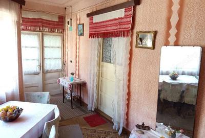 Casă cu 5 camere cu Teren 1439 Mp în Iam - 1