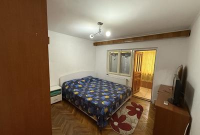 Apartament cu 3 camere decomandat în Central - 2