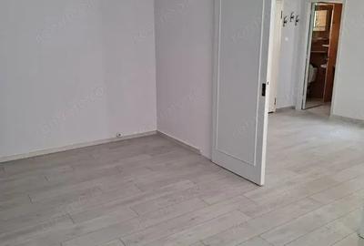 Spațiu comercial, de 42 mp, în Obor