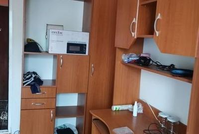 Apartament cu 3 camere în Central - 1