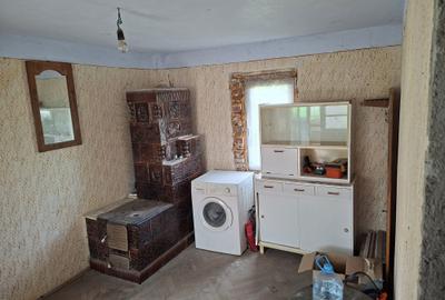 Casă cu 4 camere în Pădureți - 3