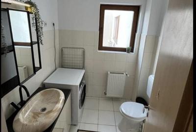 Apartament cu 2 camere semidecomandat în Torontalului