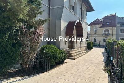 Casă cu 12 camere cu Teren 876 Mp în Central - 3