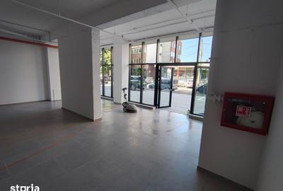 Spațiu comercial, de 138 mp, în Central - 1