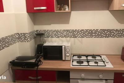Apartament cu 4 camere decomandat în Tei - 6