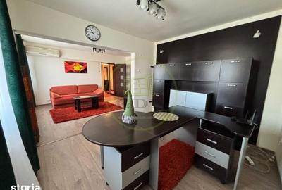 Apartament cu 4 camere semidecomandat în Central - 1