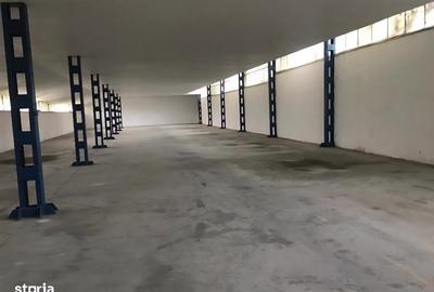 Spațiu comercial, de 600 mp, în Industrială - 2