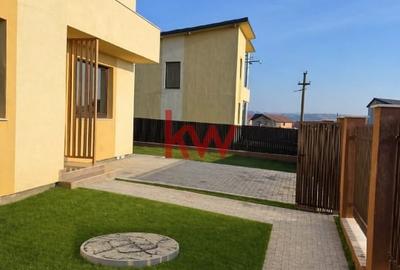 Casă individuală cu 4 camere cu Canalizare în Valea Lupului - 2