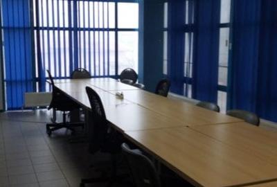 Spațiu comercial, de 831 mp, în Central - 8
