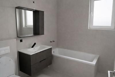 Apartament cu 3 camere semidecomandat, mobilat în Florești - 9