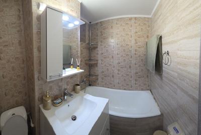 Apartament cu 2 camere semidecomandat în Trivale
