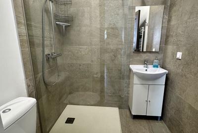 Apartament cu 3 camere decomandat în UTA - 8
