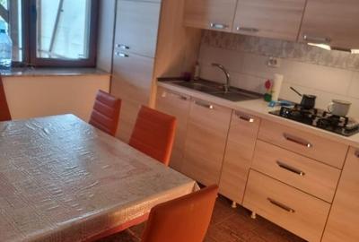 Casă cu 4 camere cu Teren 500 Mp în Central