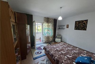 Apartament cu 3 camere decomandat în Județean - 2