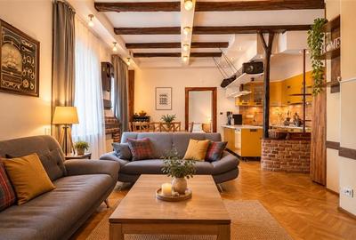 Apartament cu 5 camere decomandat, mobilat în Centrul Istoric