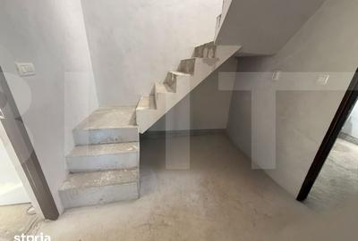 Casă cu 4 camere cu Teren 1200 Mp în Mihai Eminescu