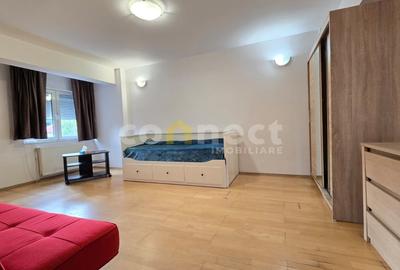 Apartament cu 4 camere decomandat, mobilat în Central - 12