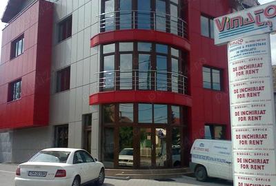 Spațiu comercial, de 250 mp, în Central