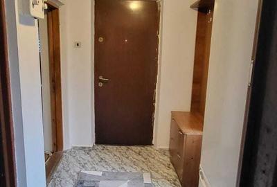 Casă cu 2 camere cu Teren 200 Mp în Central