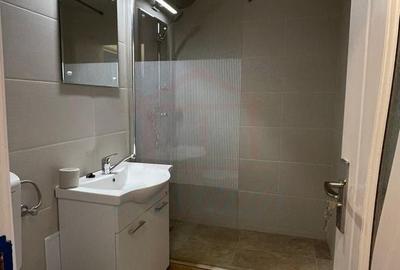 Apartament cu 2 camere în Țiglina 1