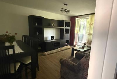 Apartament cu 3 camere decomandat în Central - 4