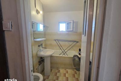 Apartament cu 2 camere decomandat în Mircea cel Bătrân - 10