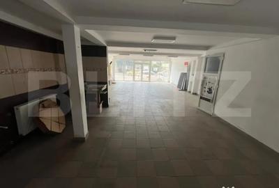 Spațiu comercial, de 160 mp, în Micro 11 - 1