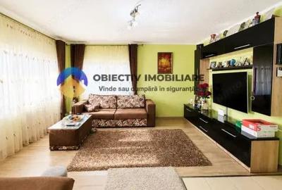 Apartament cu 4 camere decomandat în Dărmănești