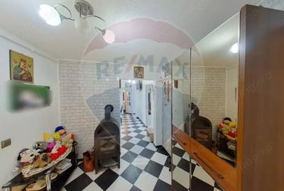Apartament cu 4 camere decomandat în Central - 5