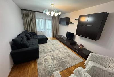 Apartament cu 3 camere decomandat, mobilat în Gară