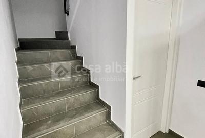Casă cu 4 camere în Bucium