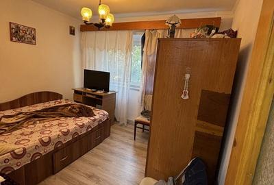 Apartament cu 3 camere decomandat în Radu Negru - 4