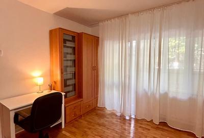 Garsonieră decomandată, mobilată în Vitan