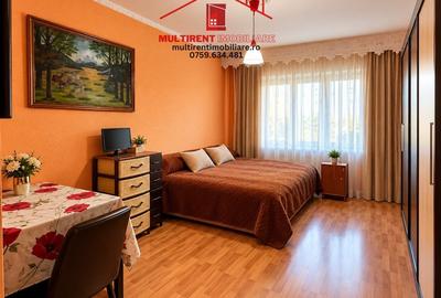 Apartament cu 3 camere semidecomandat în Vest