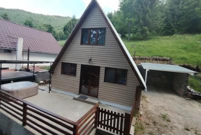 Casă cu Teren 263 Mp în Suseni - 2