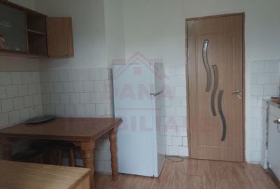 Apartament cu 2 camere decomandat, mobilat în Exterior Sud - 4