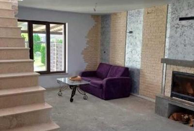 Casă cu 4 camere în Cotu Băii - 3