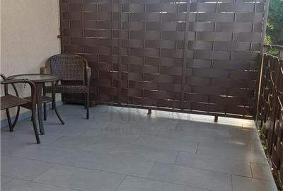 Apartament cu 3 camere decomandat, mobilat în Dumbrăvița - 2