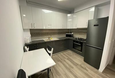 Apartament cu 2 camere decomandat în Exterior Vest