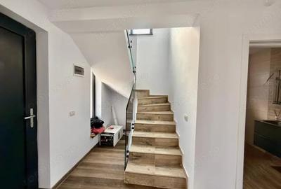 Casă cu Teren 340 Mp în Central - 8